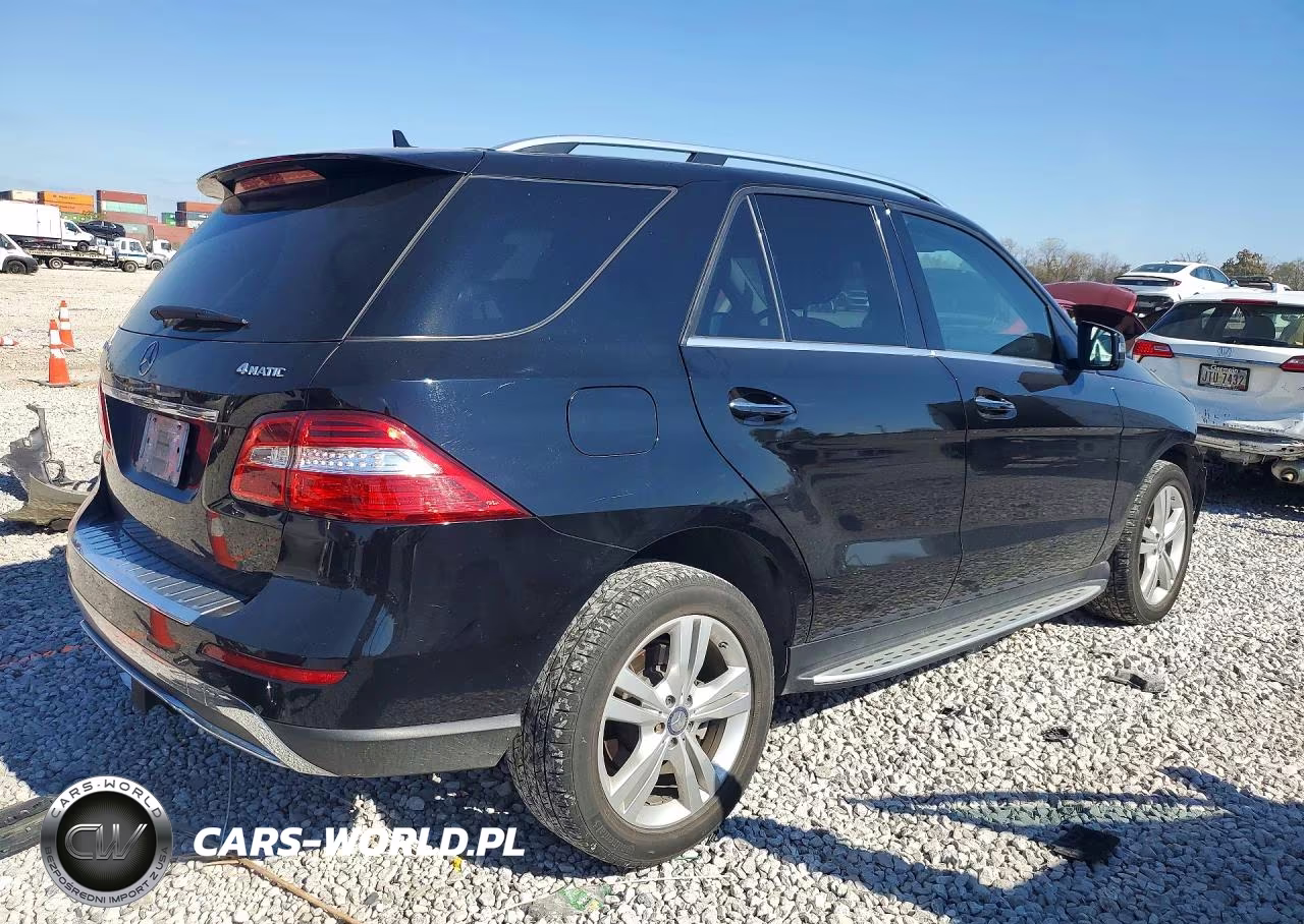 2015 Mercedes-Benz Ml 350 4Matic VIN:4JGDA5HB1FA468044 - 3