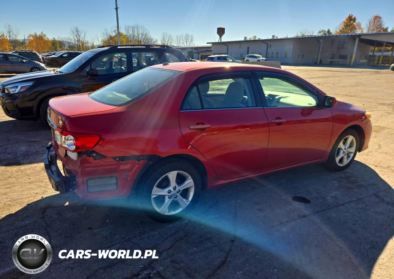 2013 Toyota Corolla Le VIN:2T1BU4EE6DC027806 - 3