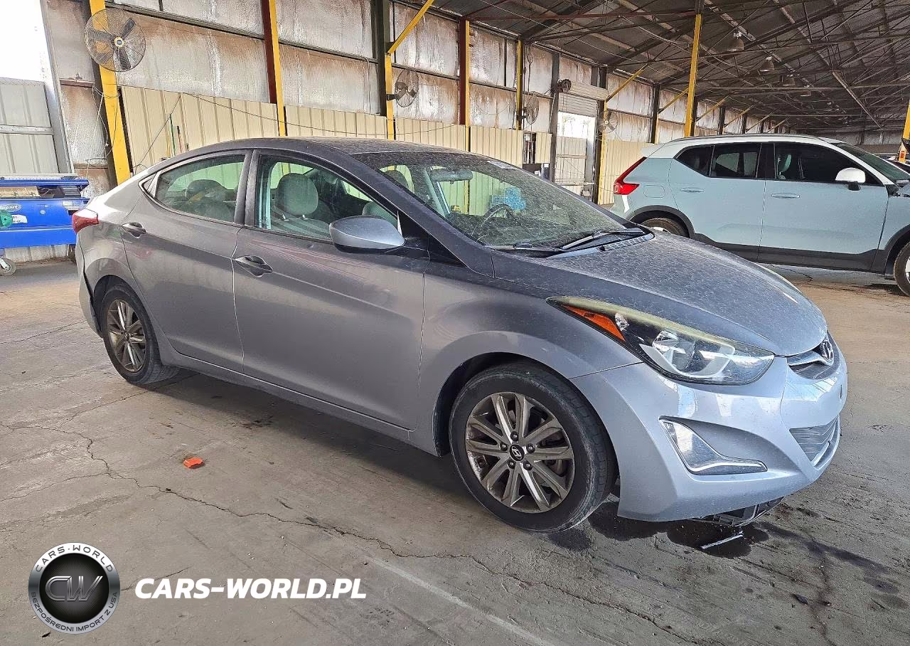 2016 Hyundai Elantra Se VIN:5NPDH4AE4GH768475 - 4