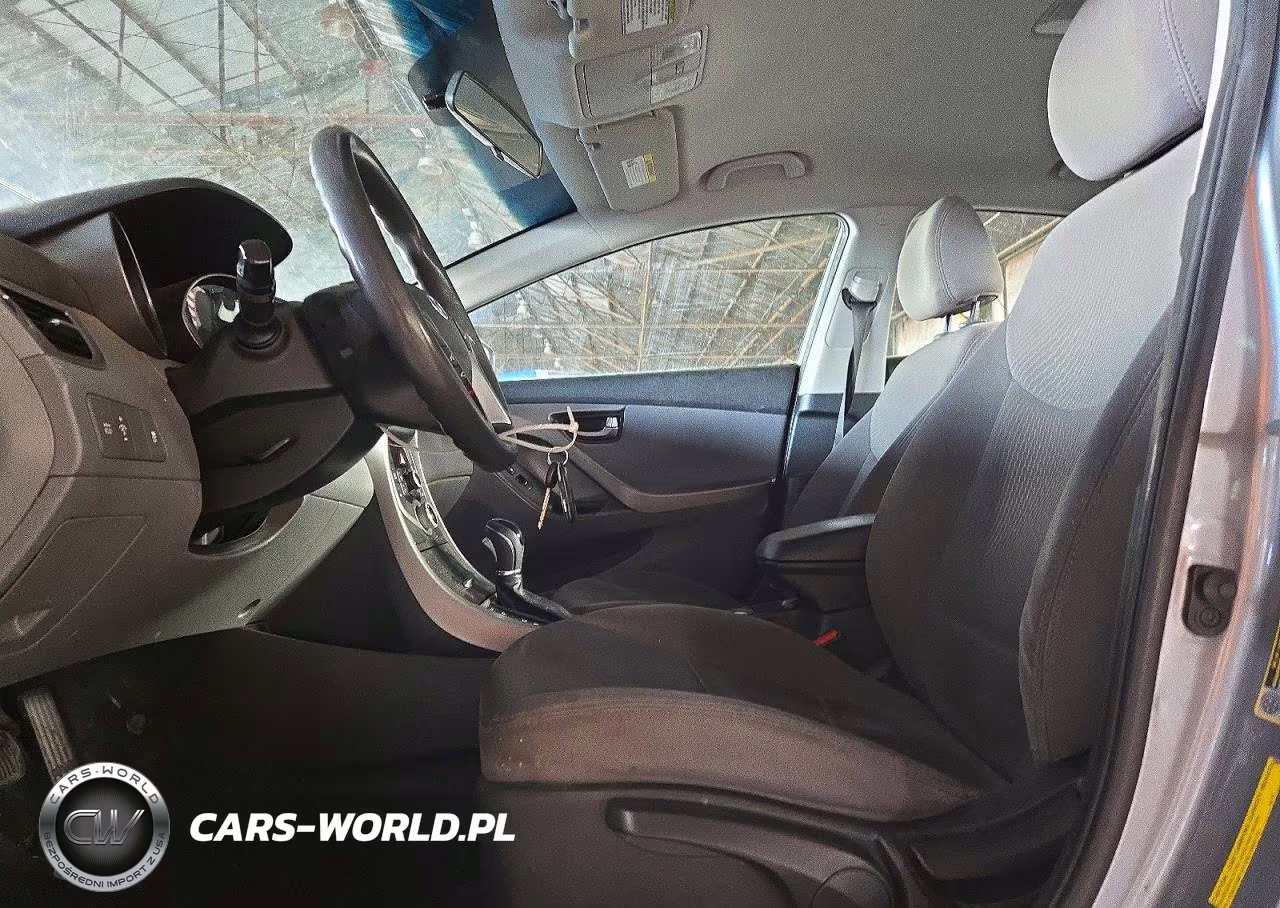 2016 Hyundai Elantra Se VIN:5NPDH4AE4GH768475 - 7