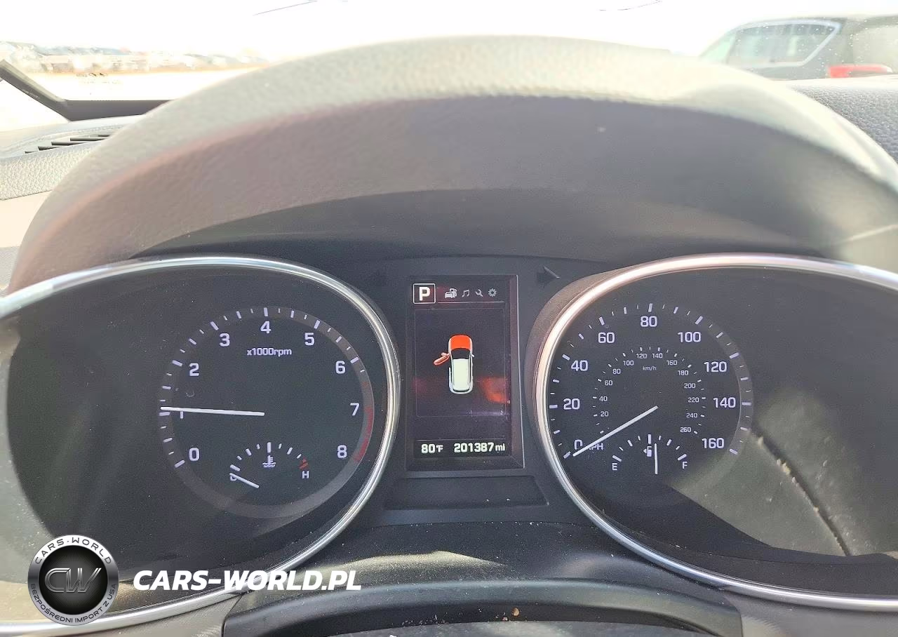 2017 Hyundai Santa Fe Limited VIN:KM8SN4HF7HU234792 - 9