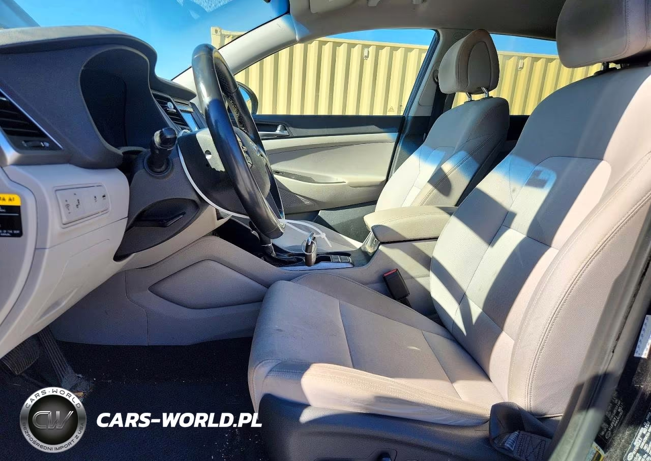 2017 Hyundai Tucson Sport VIN:KM8J3CA2XHU276134 - 7