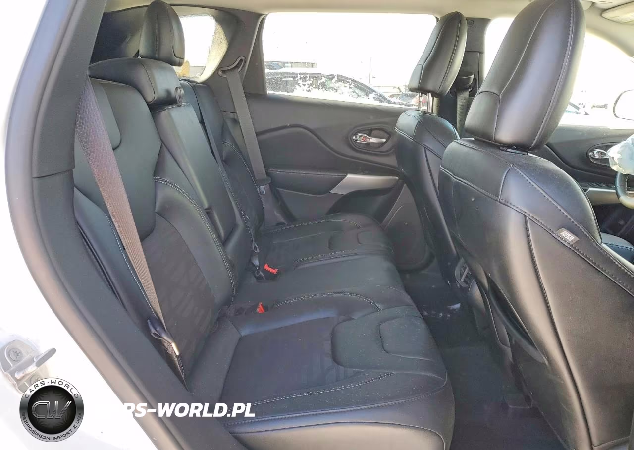 2022 Jeep Cherokee Latitude VIN:1C4PJMCX0ND537978 - 11