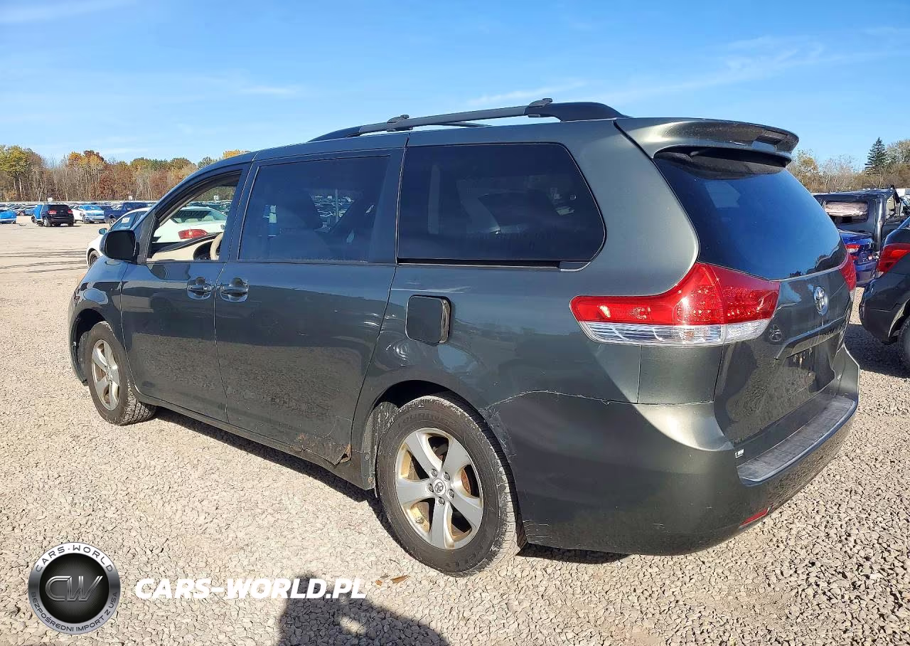 2011 Toyota Sienna Le VIN:5TDKK3DCXBS042796 - 2