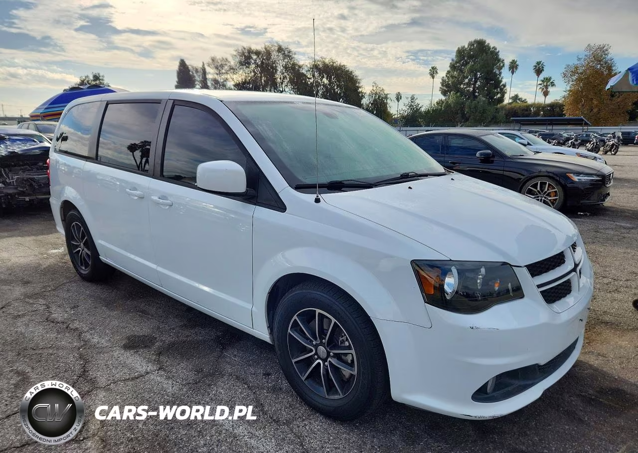 2019 Dodge Grand Caravan Gt VIN:2C4RDGEG4KR640814 - 4