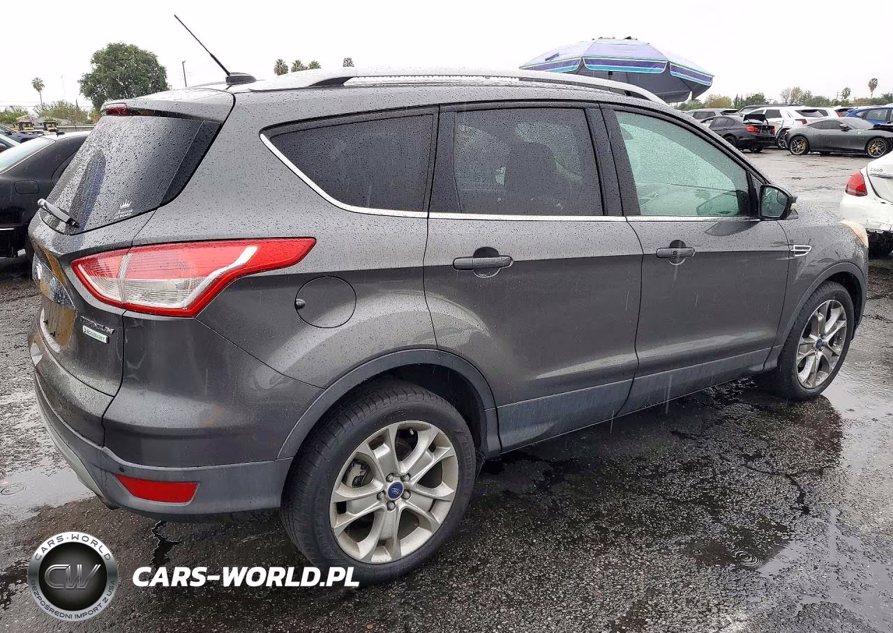 2015 Ford Escape Titanium VIN:1FMCU0JX8FUB40811 - 3