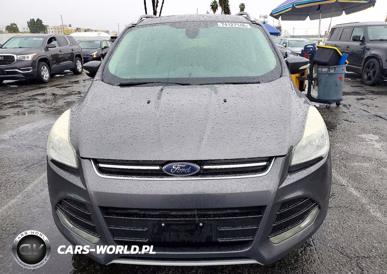 2015 Ford Escape Titanium VIN:1FMCU0JX8FUB40811 - 5