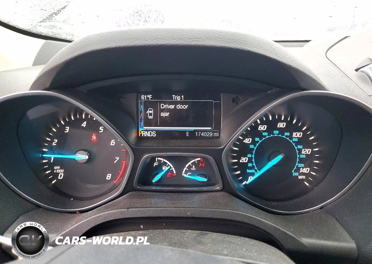 2015 Ford Escape Titanium VIN:1FMCU0JX8FUB40811 - 9