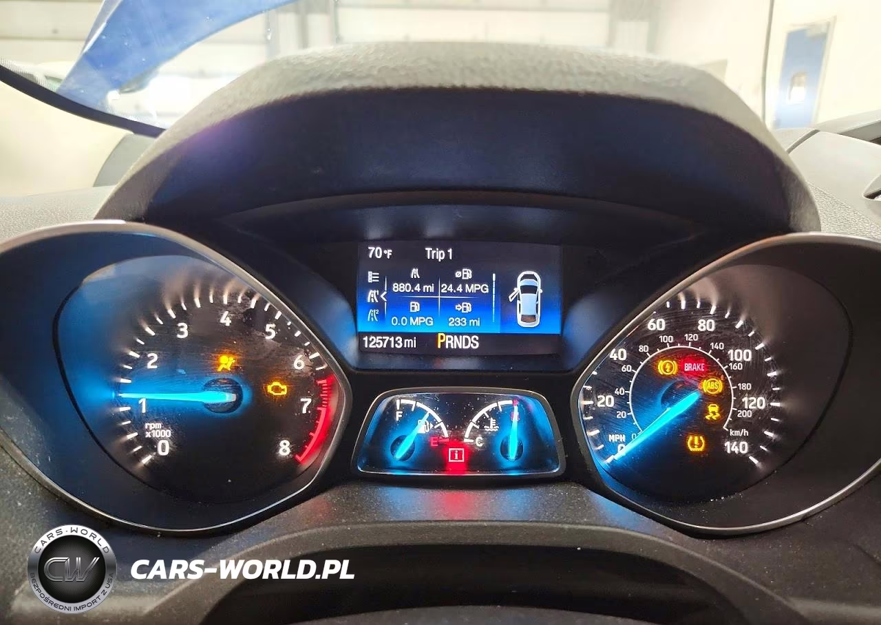 2018 Ford Escape Se VIN:1FMCU9GD5JUD21729 - 9
