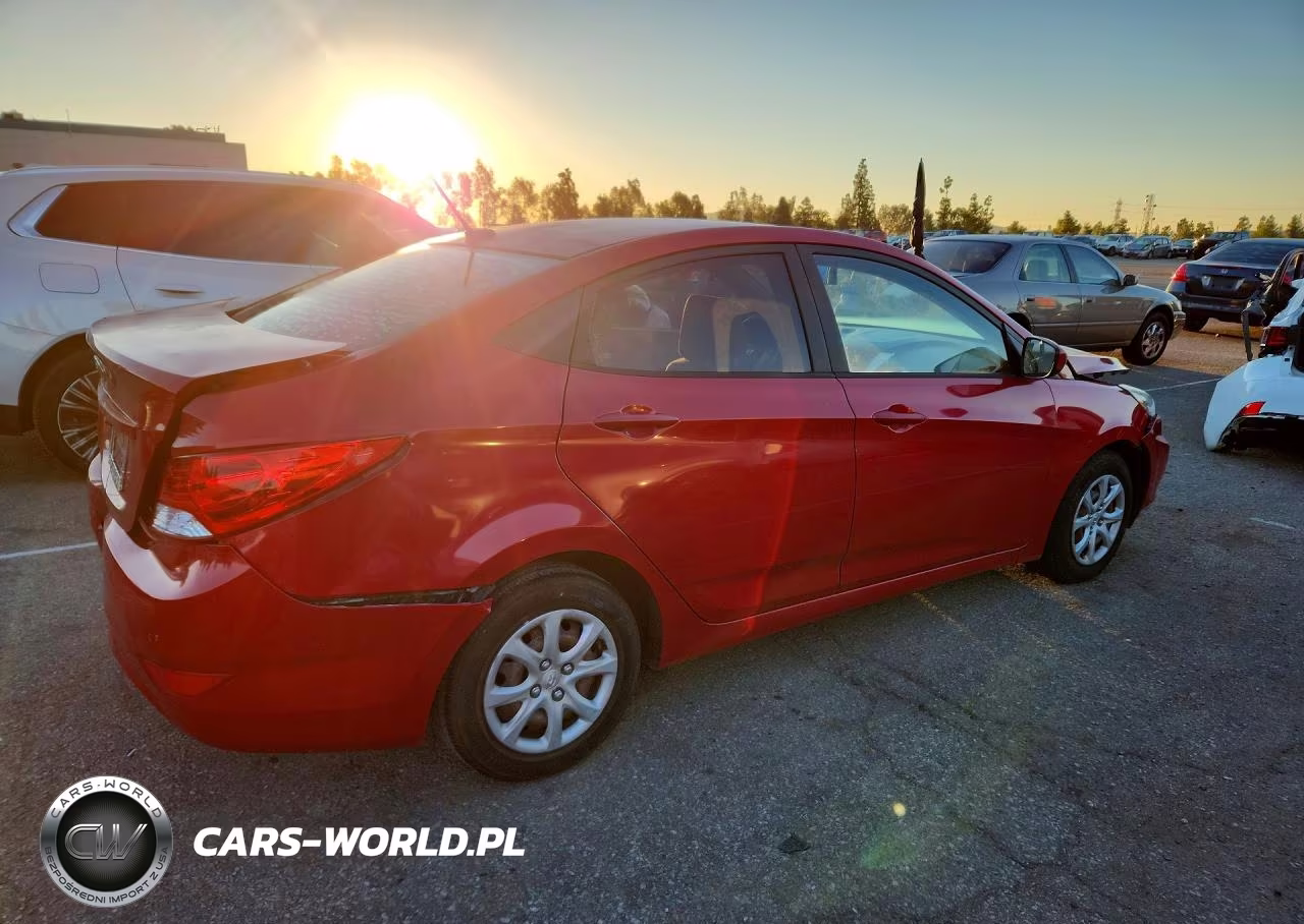 2014 Hyundai Accent Gls VIN:KMHCT4AE5EU743027 - 3