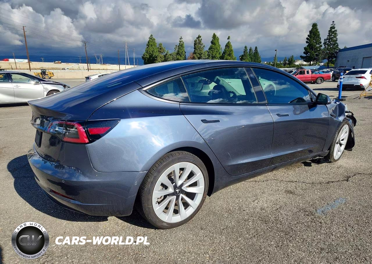 2022 Tesla Model 3 VIN:5YJ3E1EA7NF296231 - 3