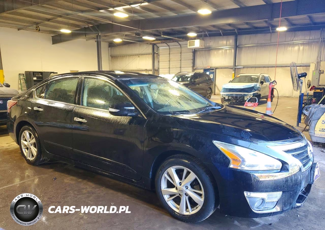 2013 Nissan Altima 2.5 VIN:1N4AL3AP9DC282528 - 4