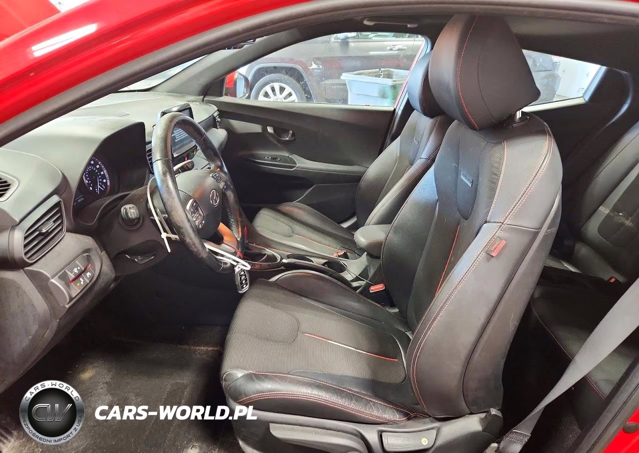 2019 Hyundai Veloster 2.0L Premium VIN:KMHTG6AF7KU014094 - 7