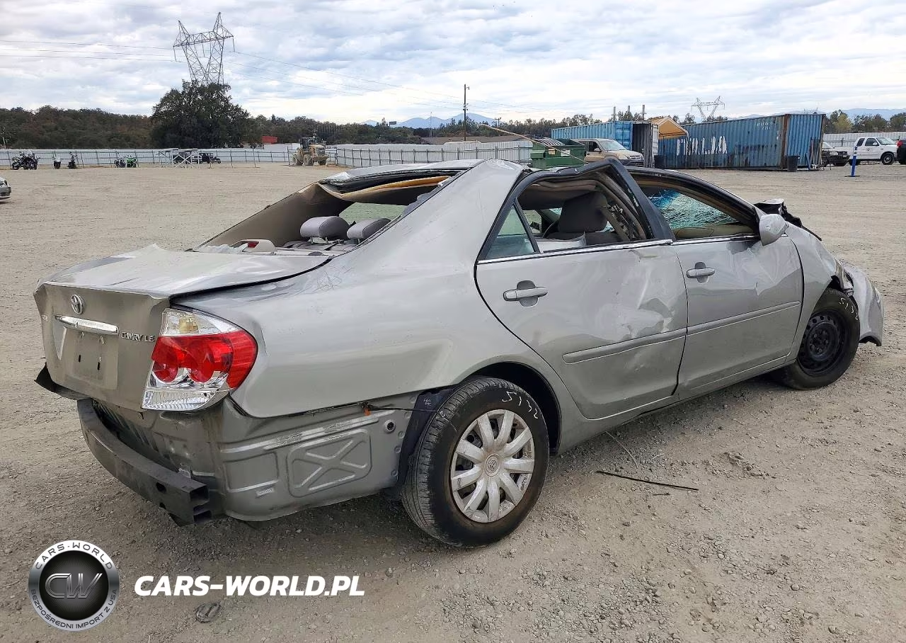 2005 Toyota Camry Le VIN:4T1BE30K05U638788 - 3