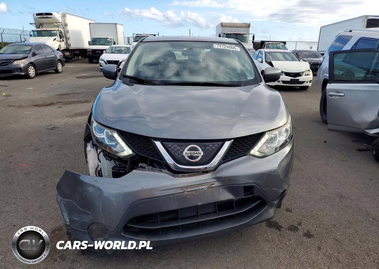 2018 Nissan Rogue Sport S VIN:JN1BJ1CP4JW151347 - 5