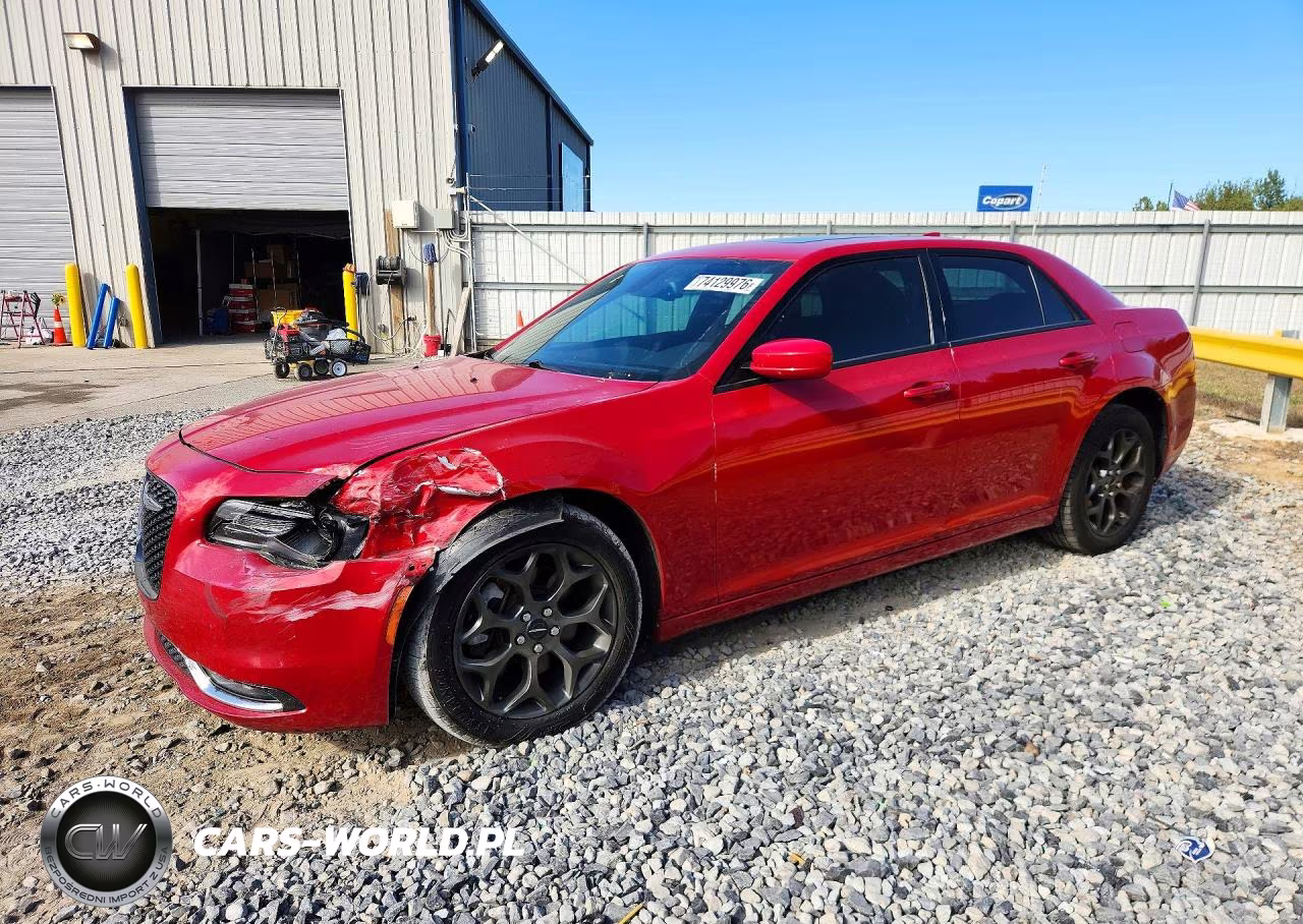 2016 Chrysler 300 S VIN:2C3CCAGG3GH182736 - 1