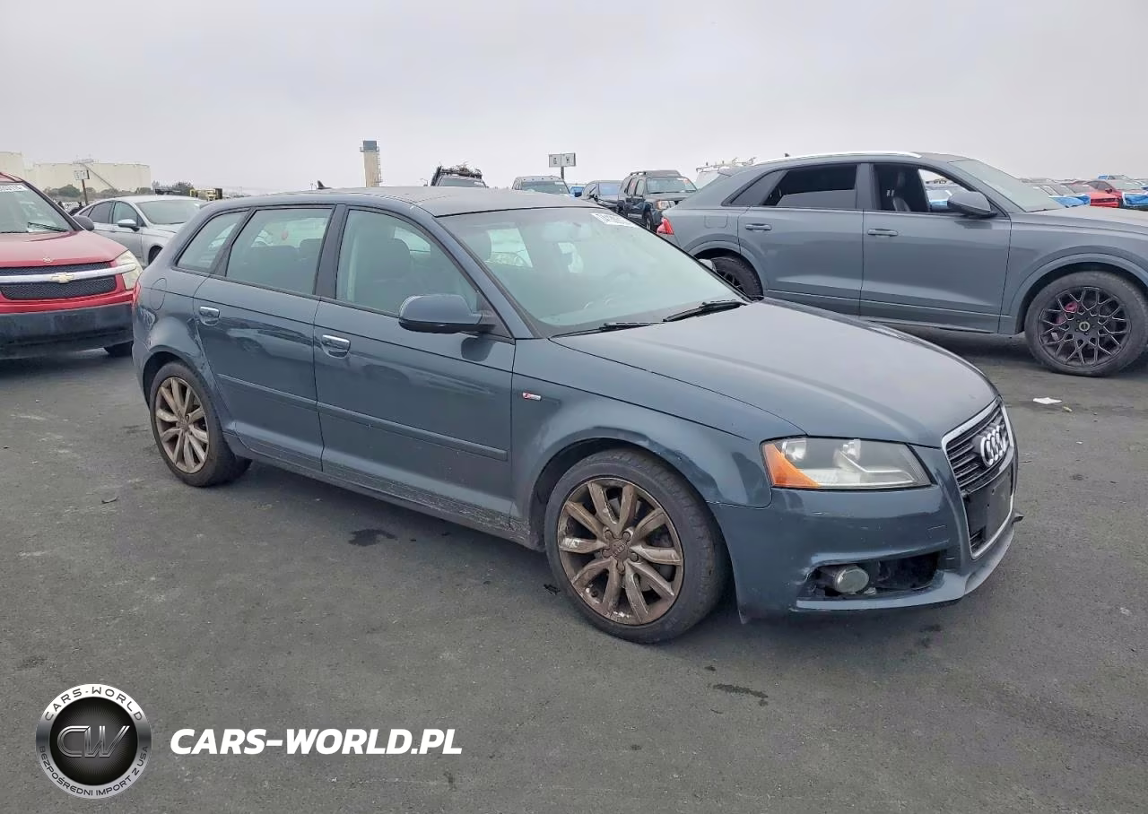 2011 Audi A3 Premium VIN:WAUBEAFM6BA156161 - 4
