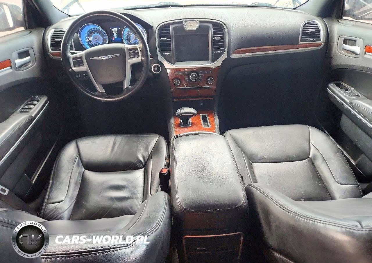 2014 Chrysler 300 VIN:2C3CCAAG3EH132599 - 8