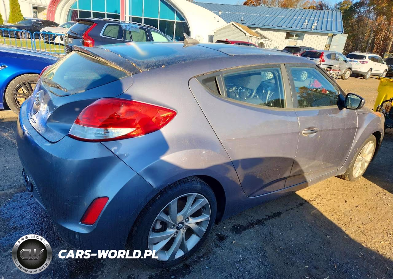 2016 Hyundai Veloster Base VIN:KMHTC6AD7GU271225 - 3