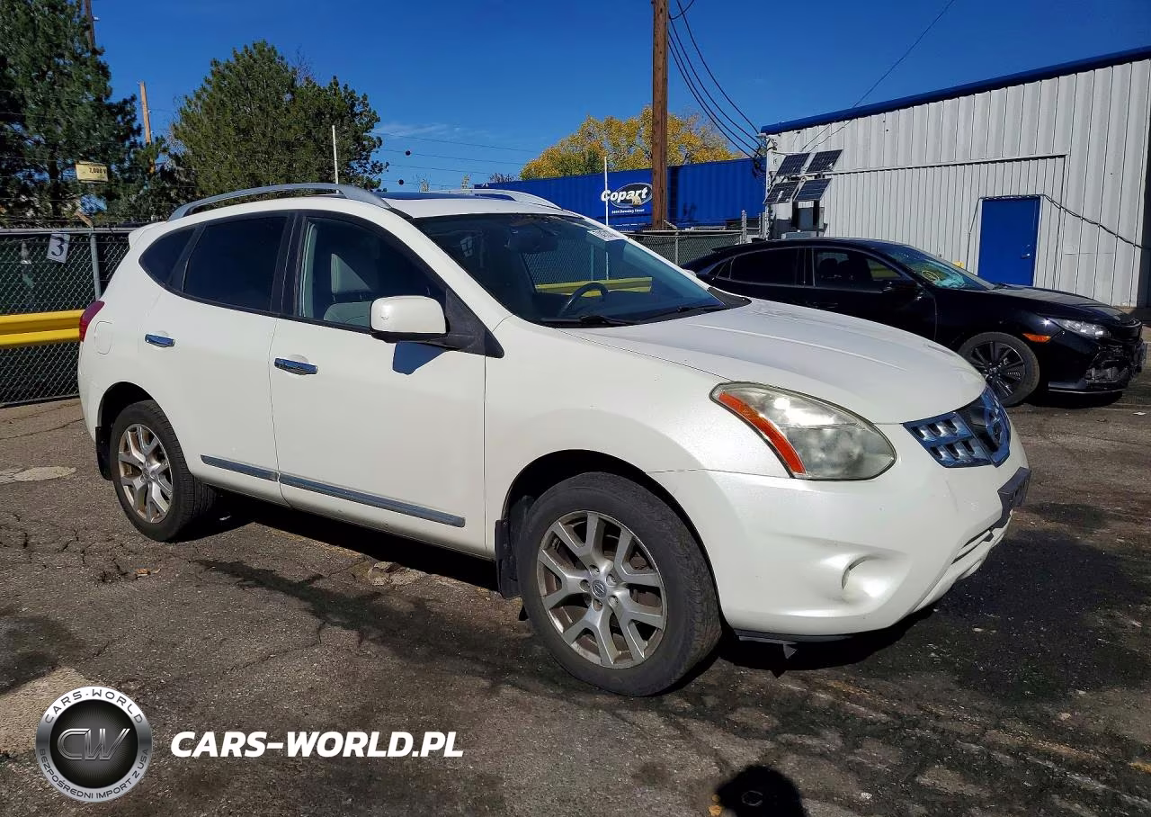 2013 Nissan Rogue S VIN:JN8AS5MV8DW623407 - 4