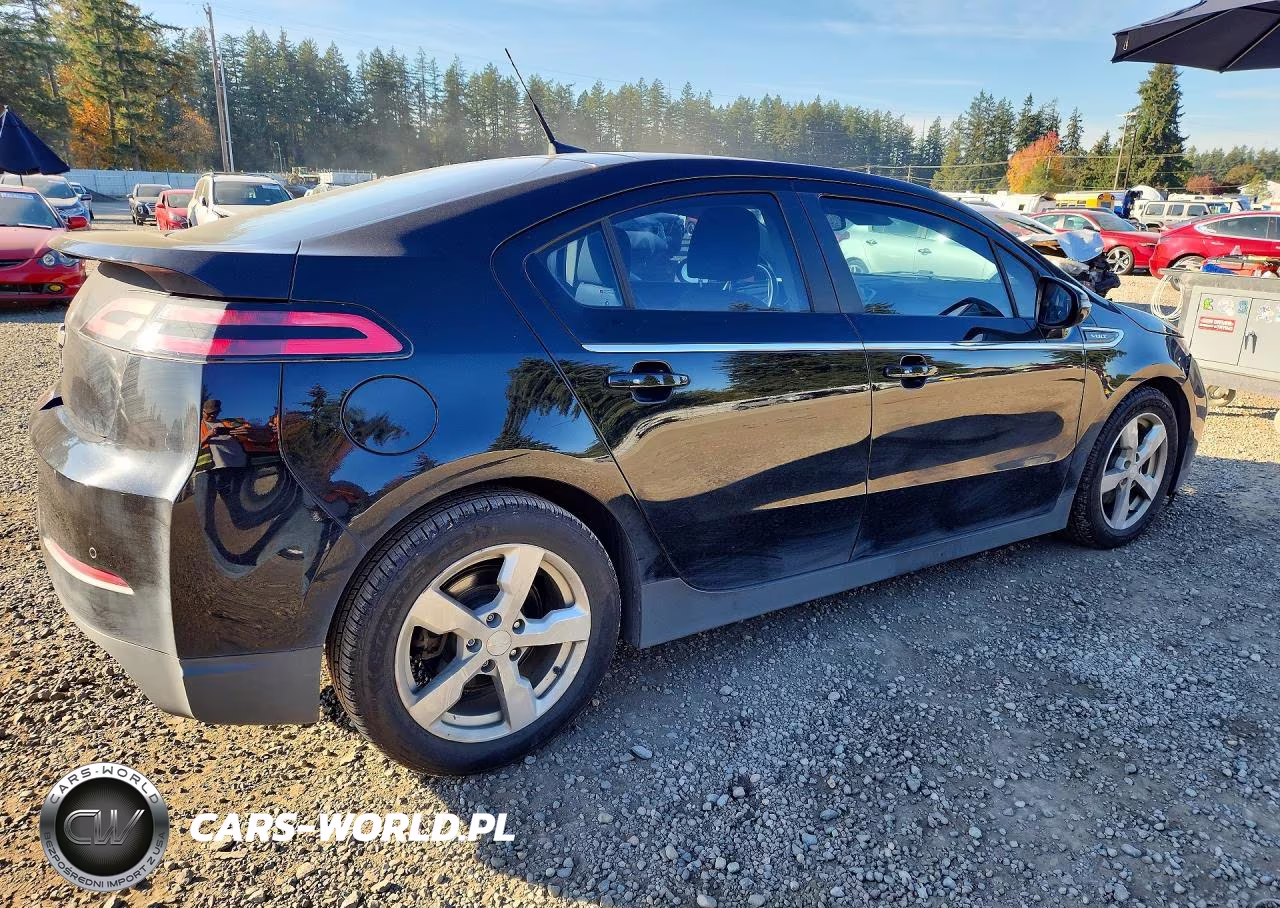2013 Chevrolet Volt VIN:1G1RB6E41DU135950 - 3