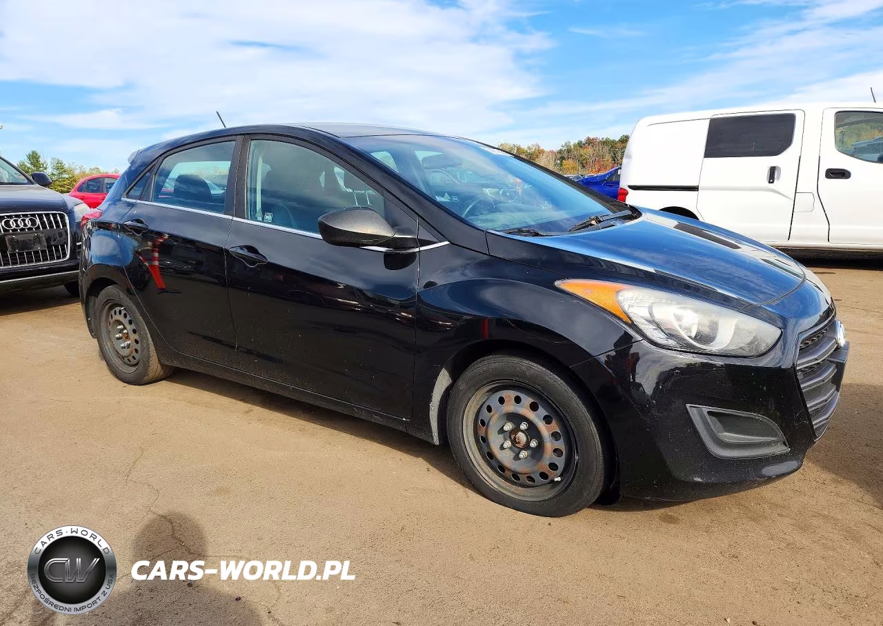2017 Hyundai Elantra Gt Base VIN:KMHD35LH1HU377007 - 4