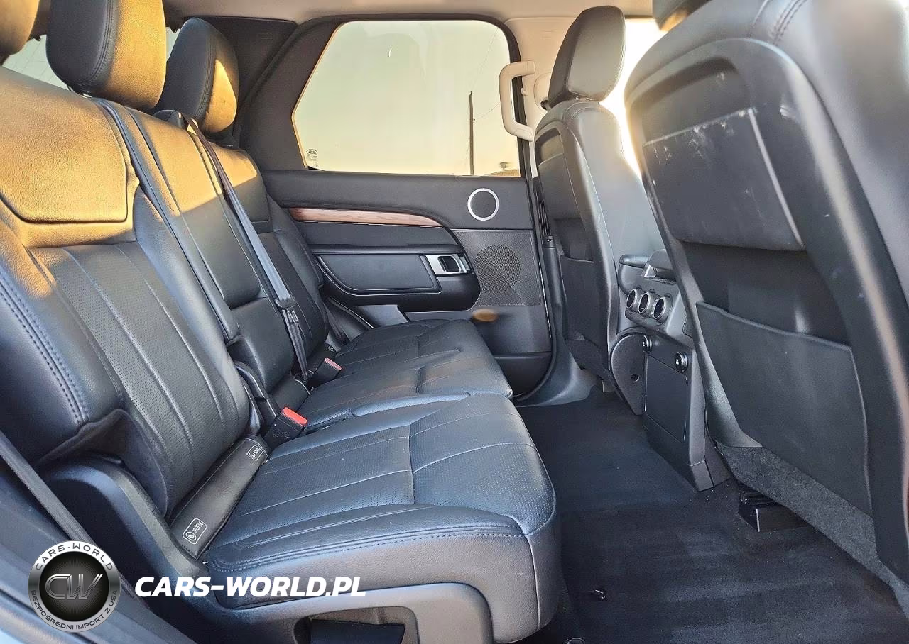2018 Land Rover Discovery Hse VIN:SALRR2RV2JA059899 - 11