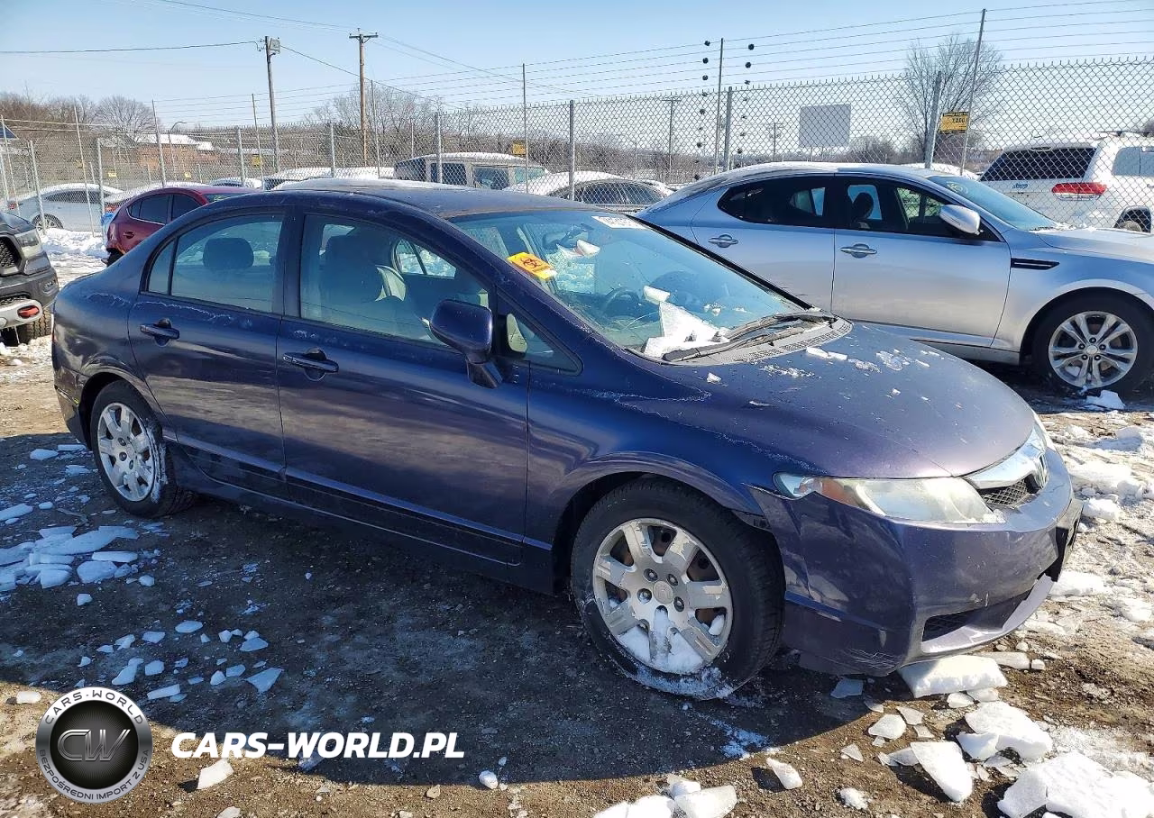 2010 Honda Civic VIN:2HGFA1F58AH547130 - 4