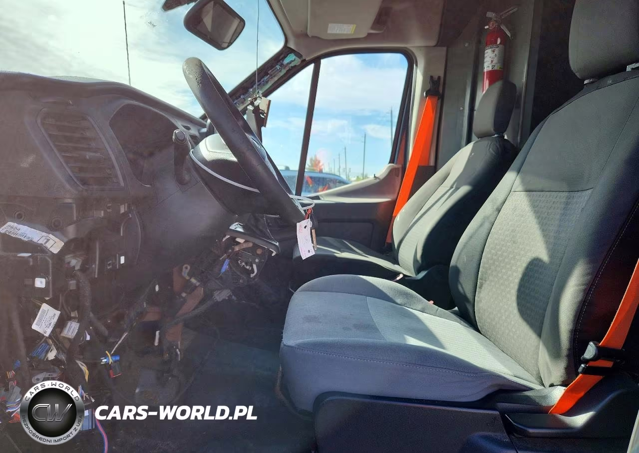 2020 Ford Transit 250 Delivery Van VIN:1FTBR3X89LKA47936 - 7