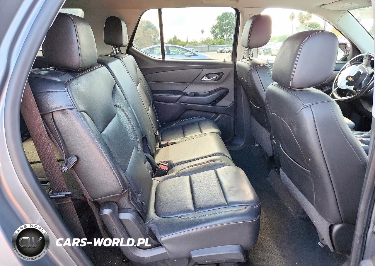 2019 Chevrolet Traverse Lt VIN:1GNERHKW1KJ192674 - 11