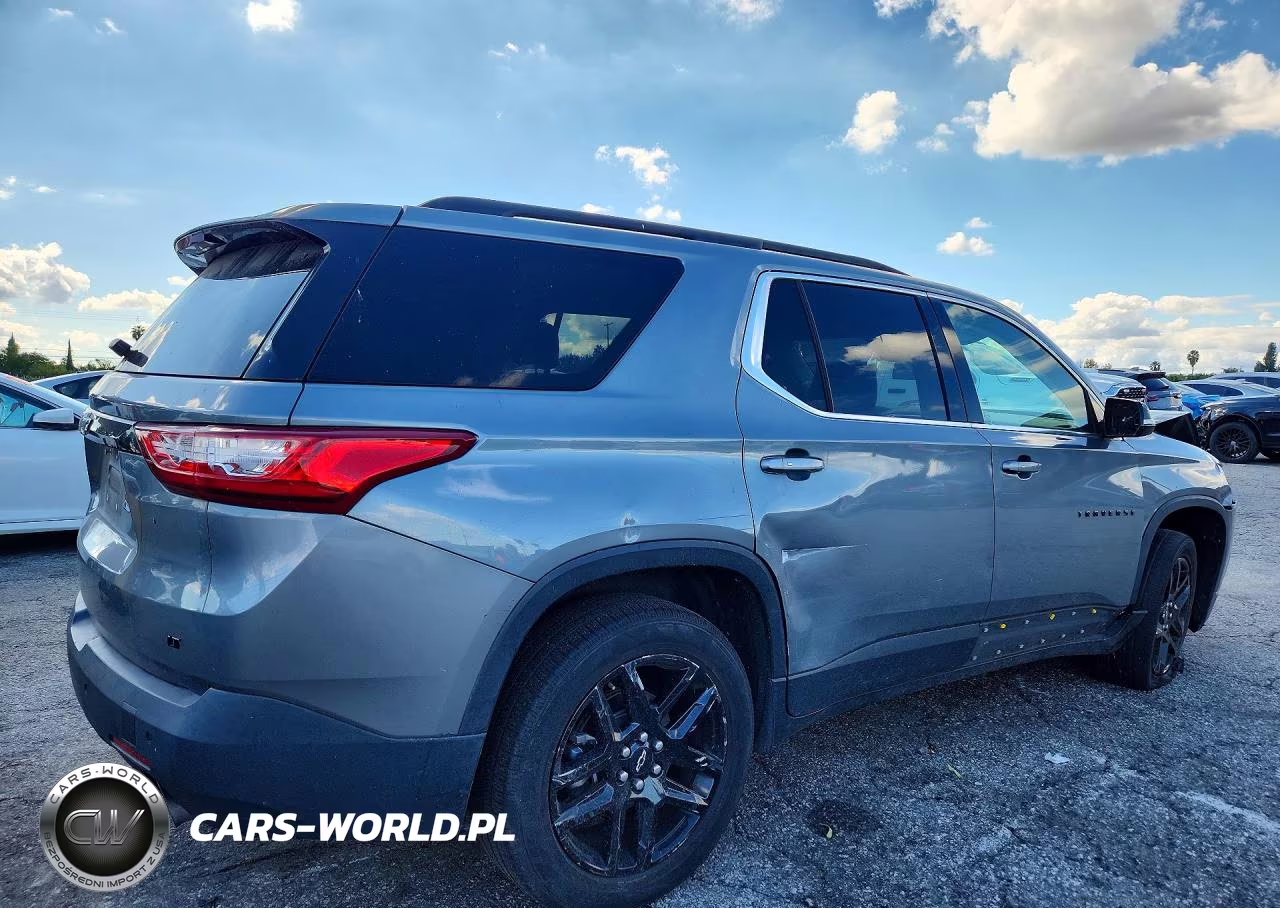 2019 Chevrolet Traverse Lt VIN:1GNERHKW1KJ192674 - 3