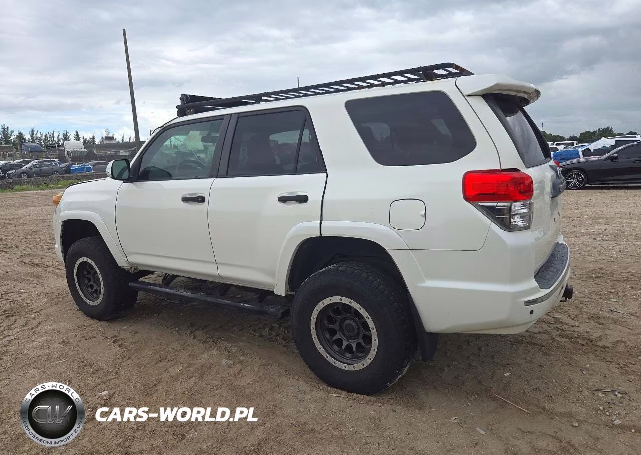 2011 Toyota 4Runner Sr5 VIN:JTEZU5JR2B5031368 - 2