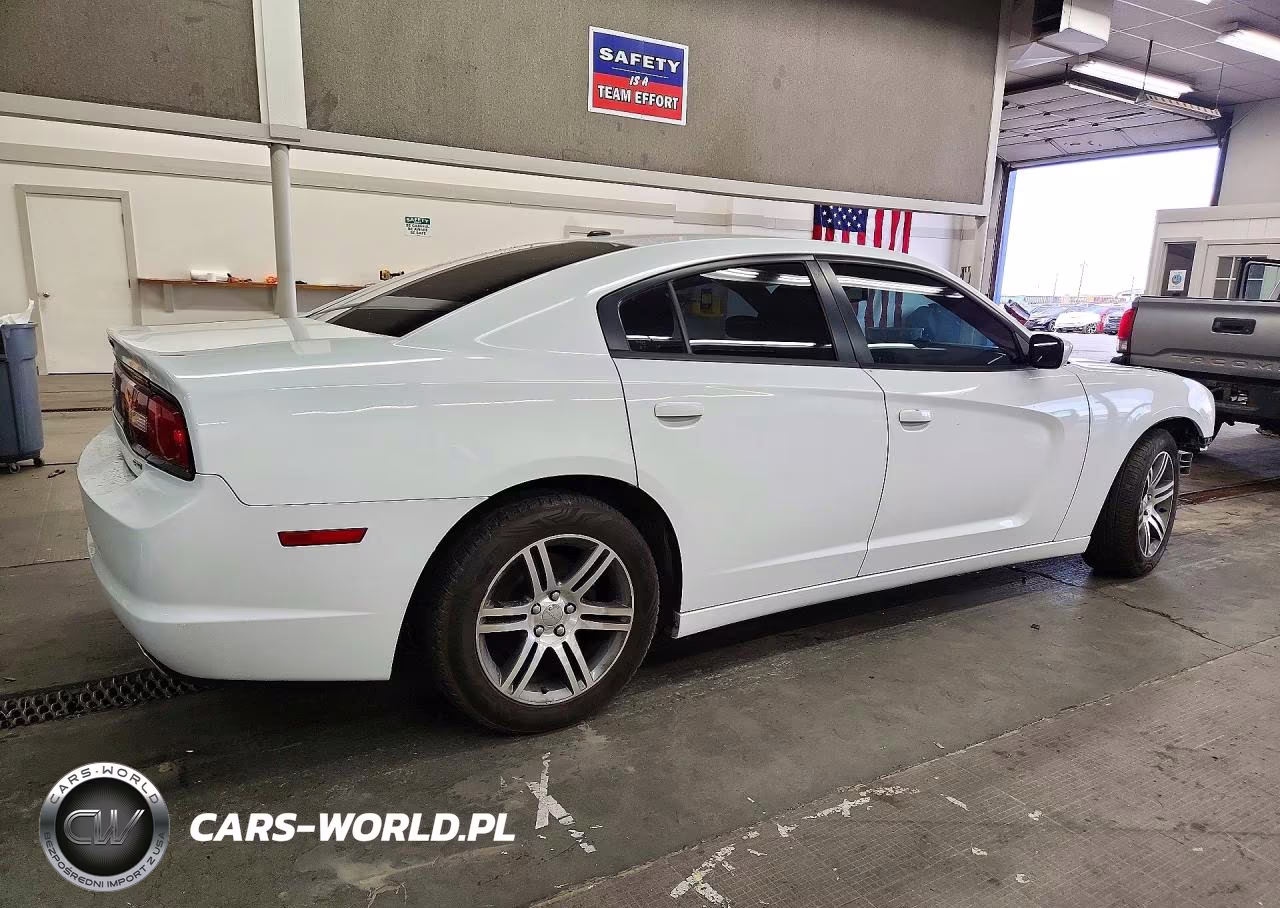2014 Dodge Charger Sxt VIN:2C3CDXHG7EH329118 - 3
