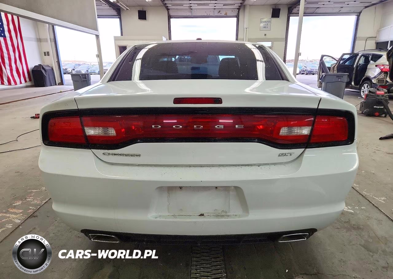 2014 Dodge Charger Sxt VIN:2C3CDXHG7EH329118 - 6