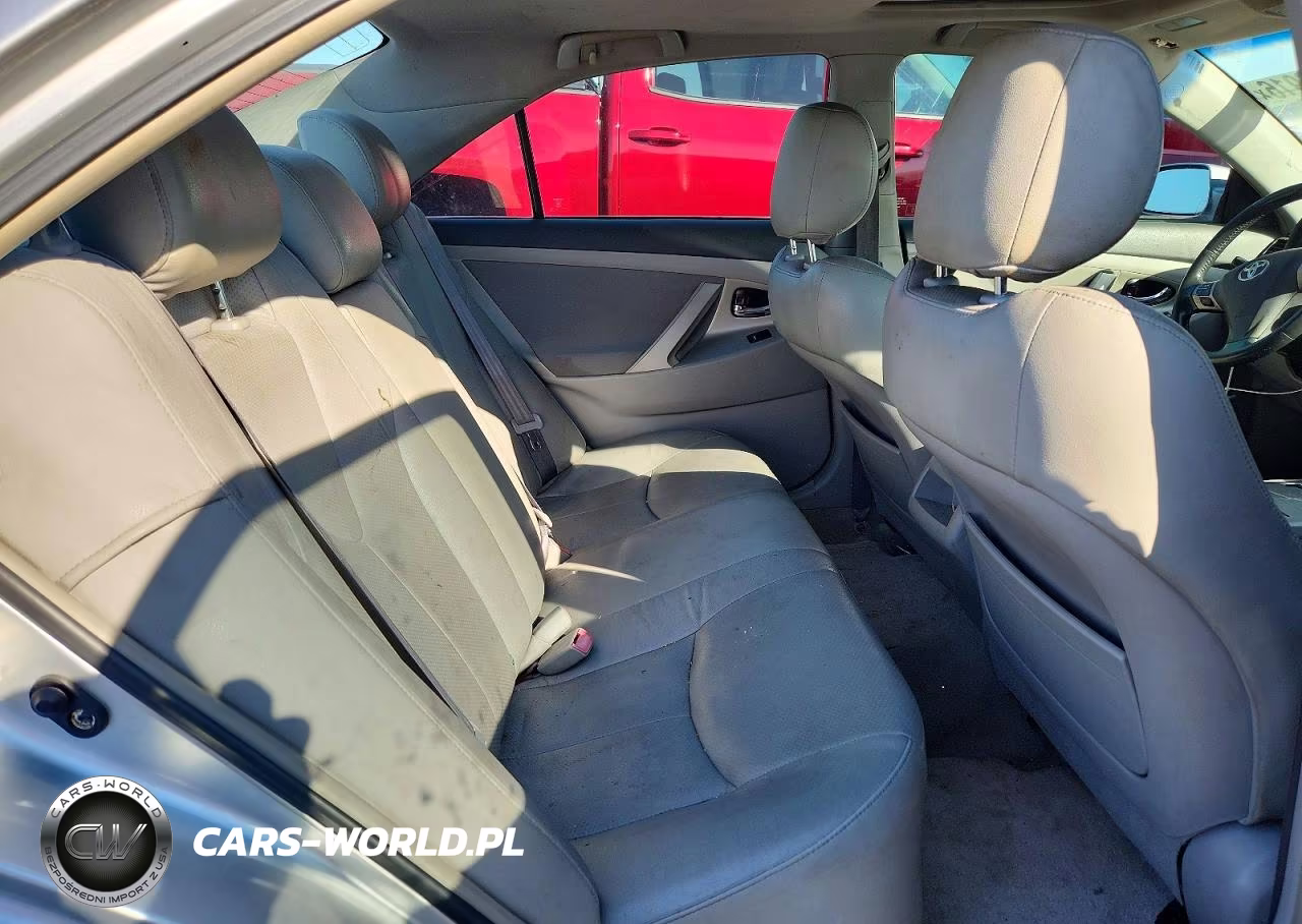 2010 Toyota Camry Se VIN:4T1BF3EK8AU015712 - 10