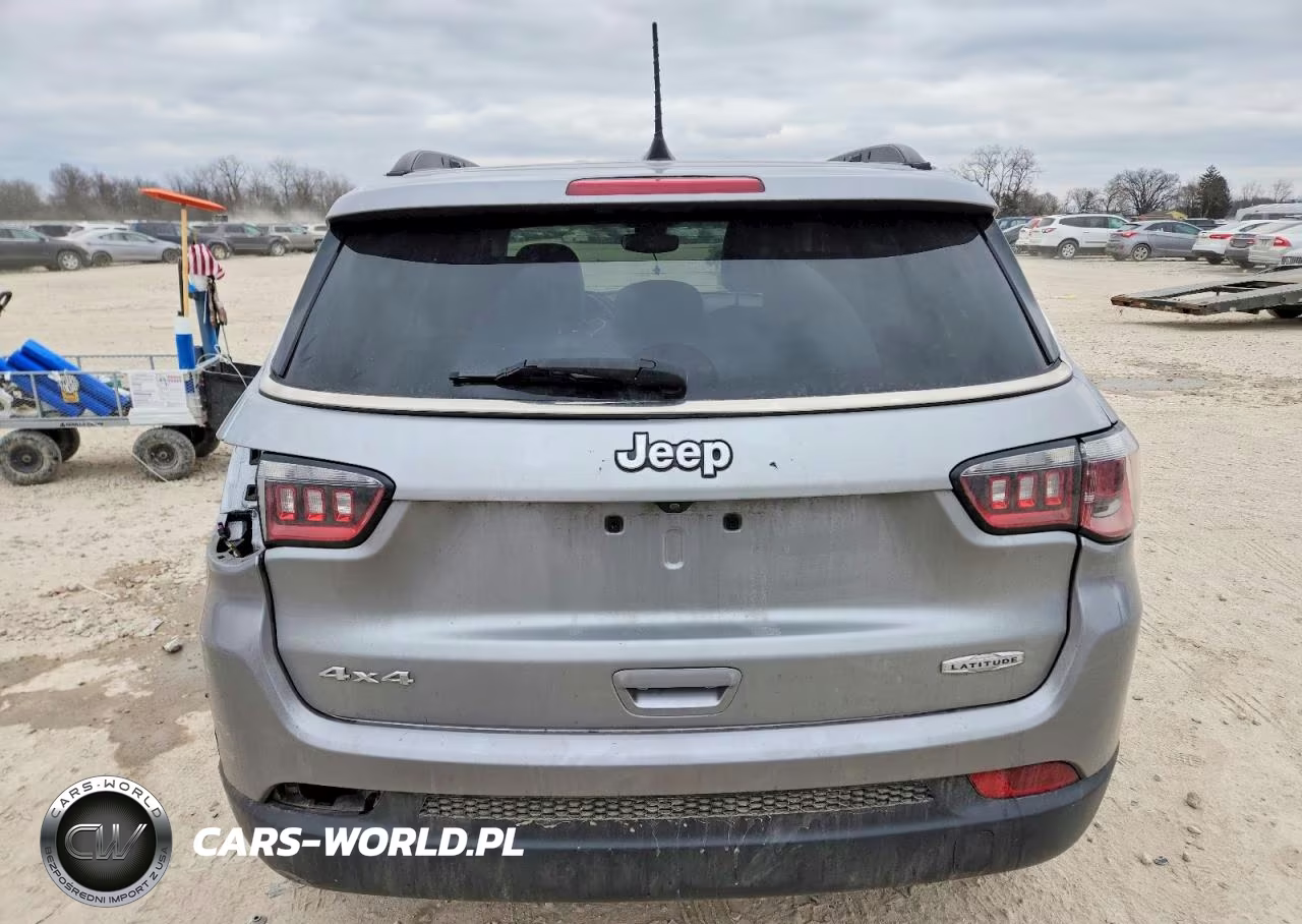 2018 Jeep Compass Latitude VIN:3C4NJDBB8JT177196 - 6