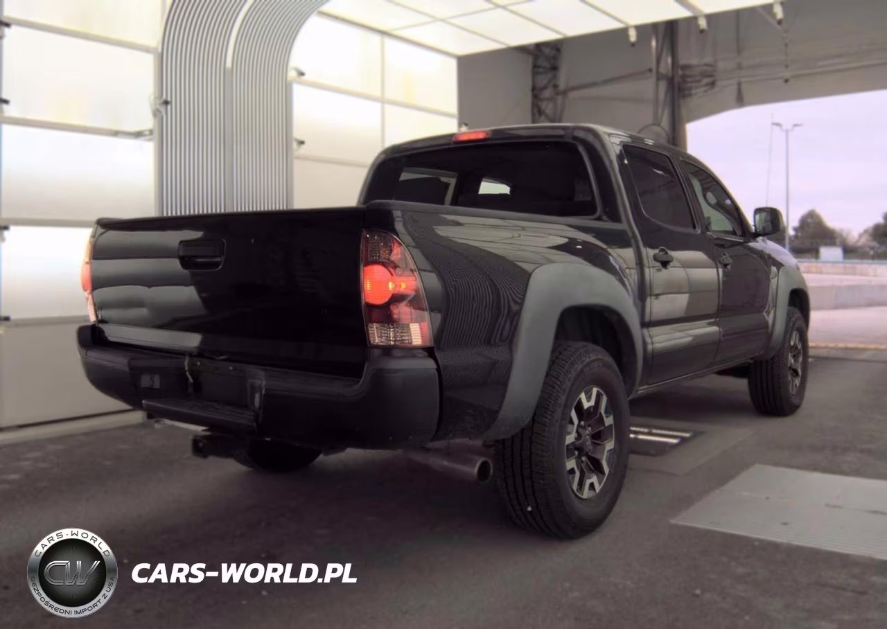 2005 Toyota Tacoma Double Cab Prerunner VIN:3TMJU62N05M002050 - 4