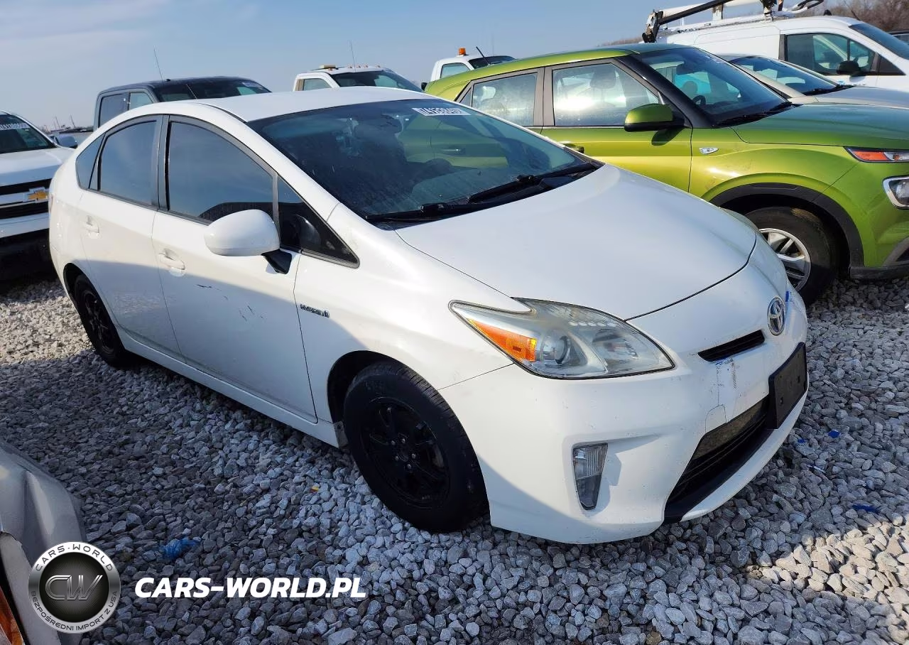 2015 Toyota Prius VIN:JTDKN3DU4F1888456 - 4