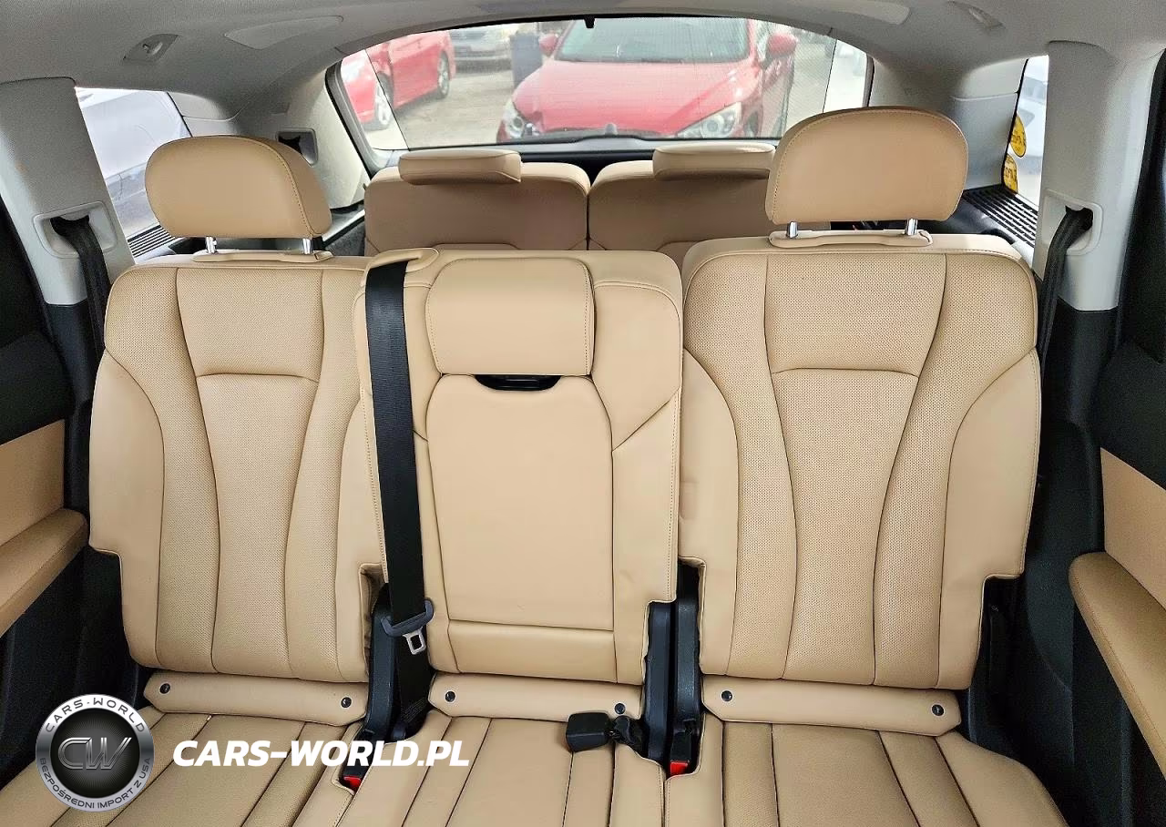 2021 Audi Q7 Premium Plus VIN:WA1LXAF74MD022420 - 10