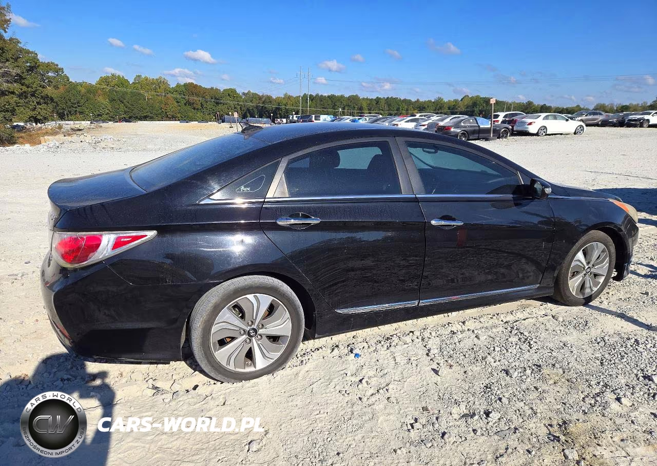 2013 Hyundai Sonata Hybrid VIN:KMHEC4A4XDA093966 - 3