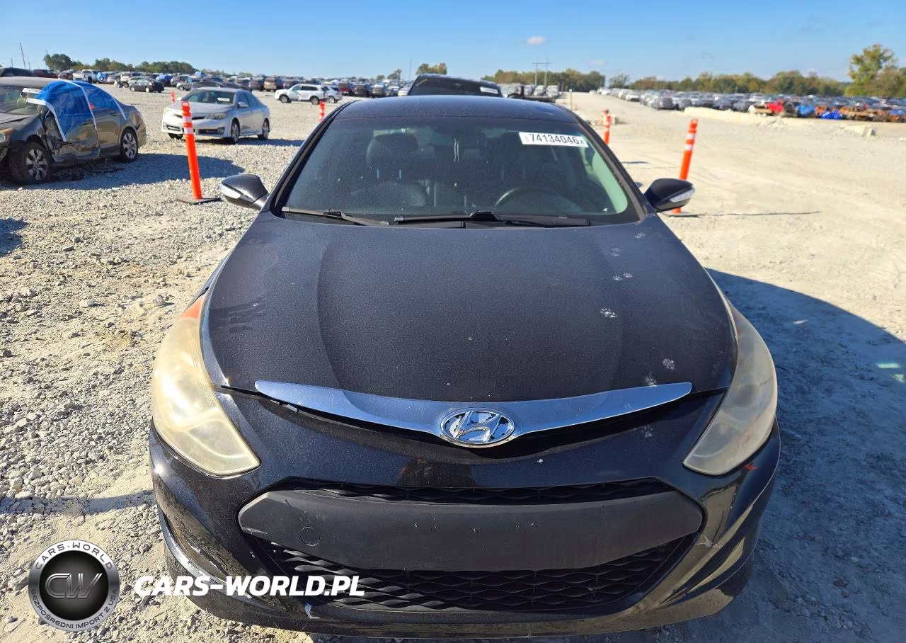 2013 Hyundai Sonata Hybrid VIN:KMHEC4A4XDA093966 - 5