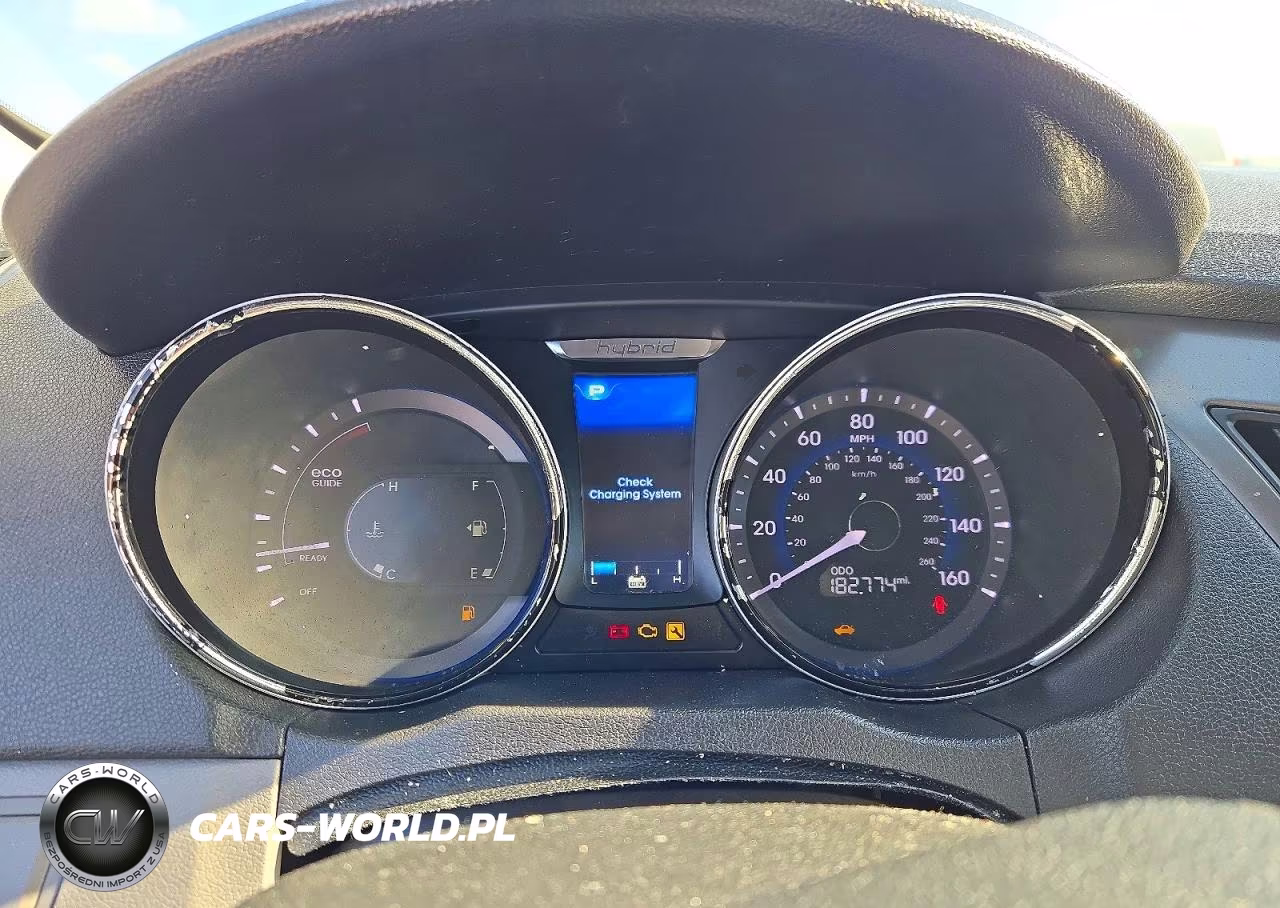 2013 Hyundai Sonata Hybrid VIN:KMHEC4A4XDA093966 - 9