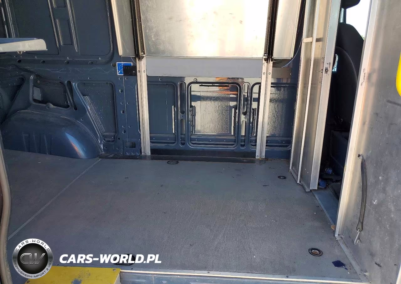 2019 Mercedes Benz Sprinter 2500 Delivery Van VIN:WD4PF0CD5KP060190 - 10