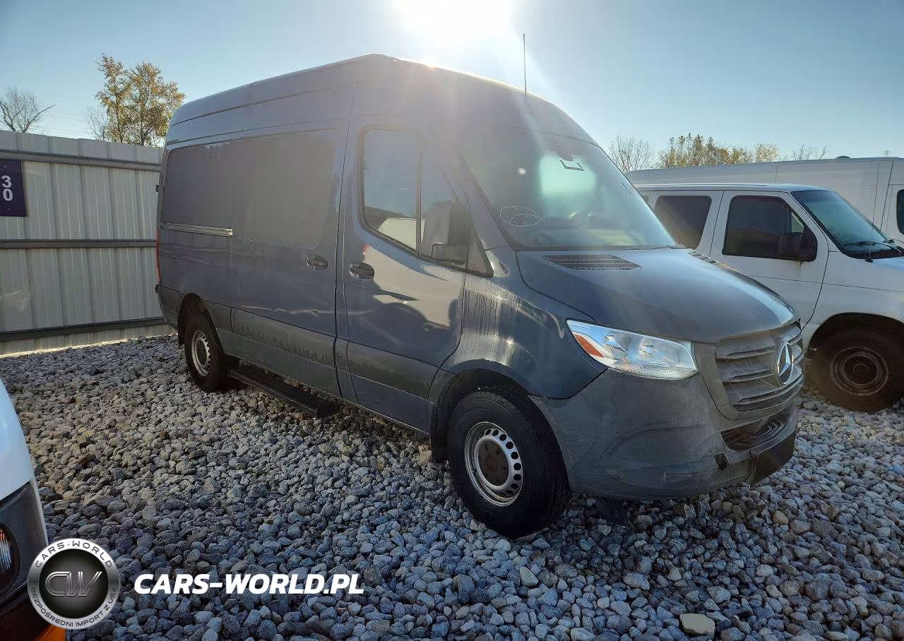 2019 Mercedes Benz Sprinter 2500 Delivery Van VIN:WD4PF0CD5KP060190 - 4