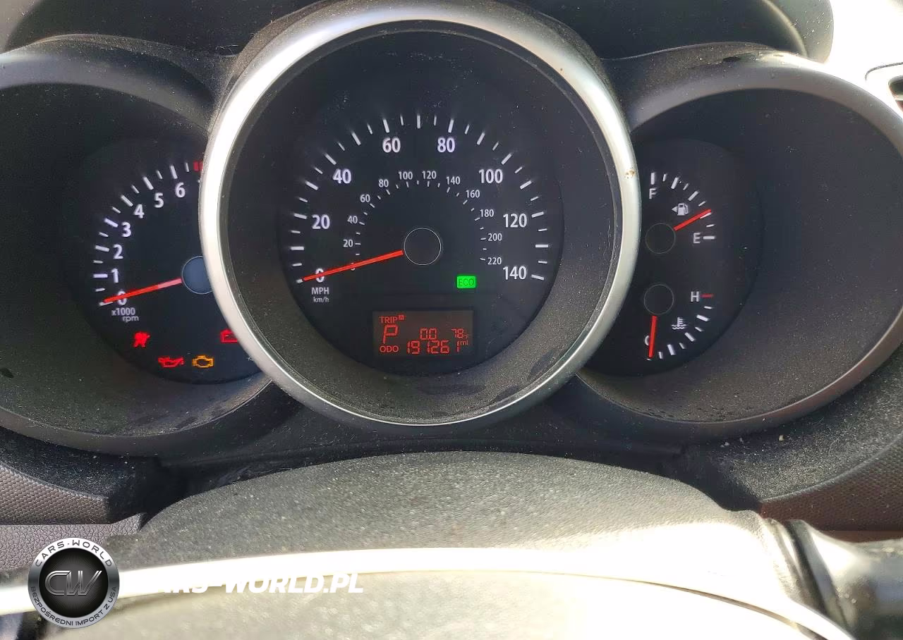 2012 Kia Soul + VIN:KNDJT2A66C7416057 - 9