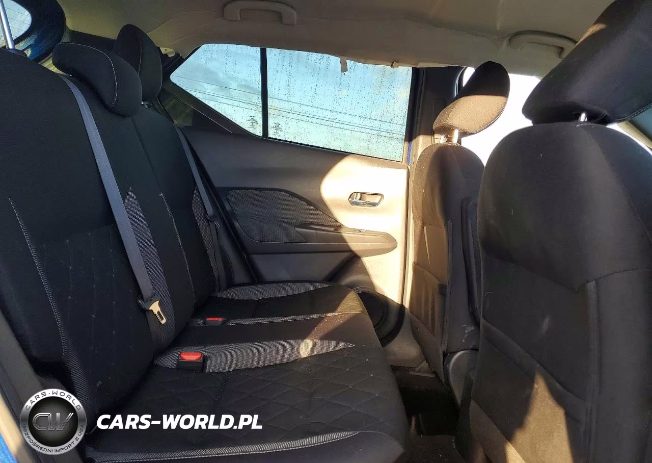 2019 Nissan Kicks Sv VIN:3N1CP5CU4KL516195 - 10