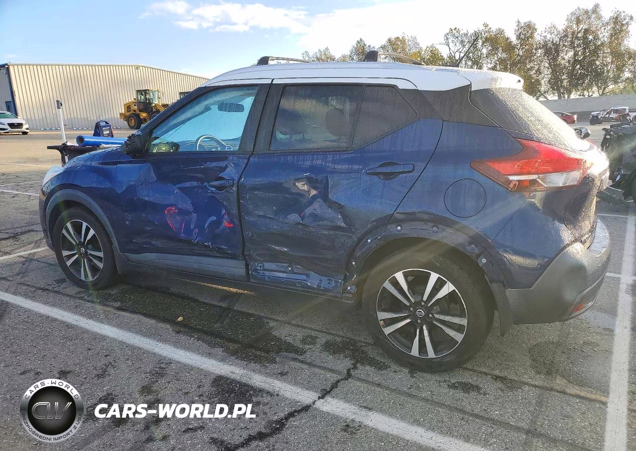 2019 Nissan Kicks Sv VIN:3N1CP5CU4KL516195 - 2