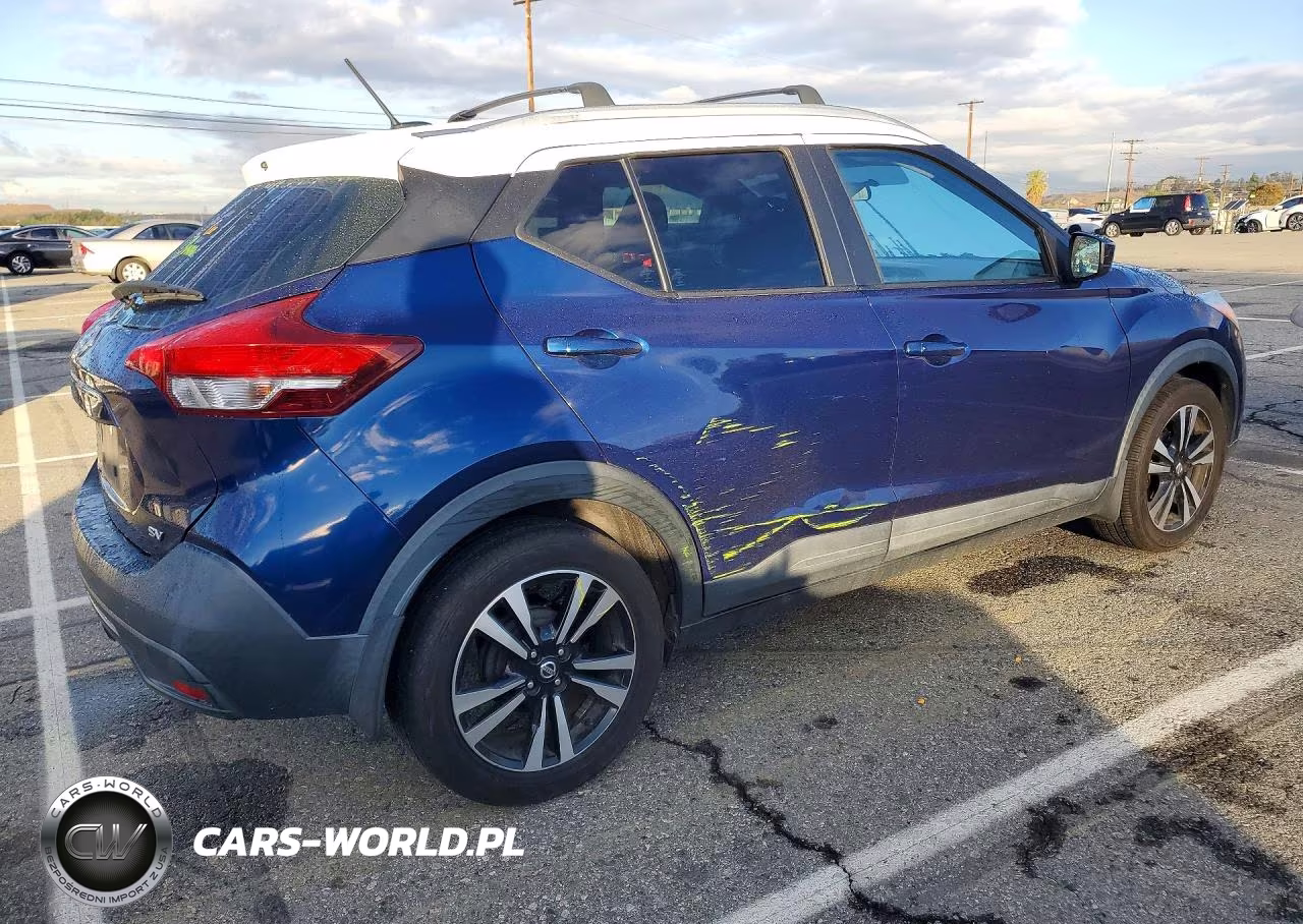 2019 Nissan Kicks Sv VIN:3N1CP5CU4KL516195 - 3