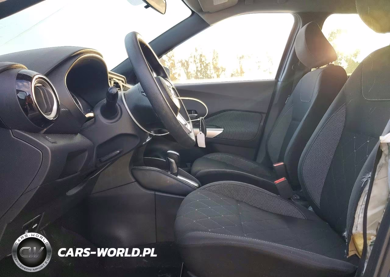 2019 Nissan Kicks Sv VIN:3N1CP5CU4KL516195 - 7