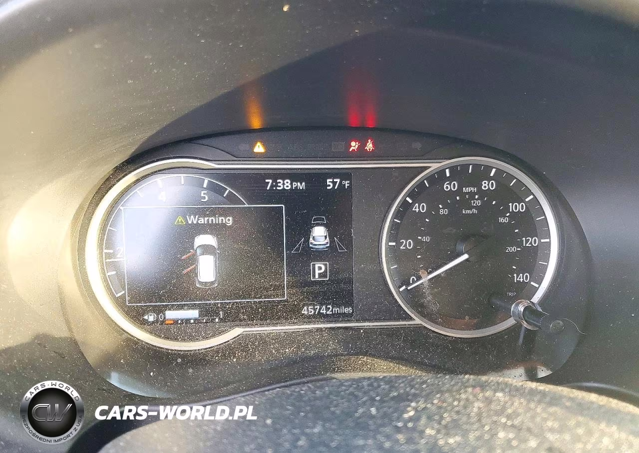 2019 Nissan Kicks Sv VIN:3N1CP5CU4KL516195 - 9